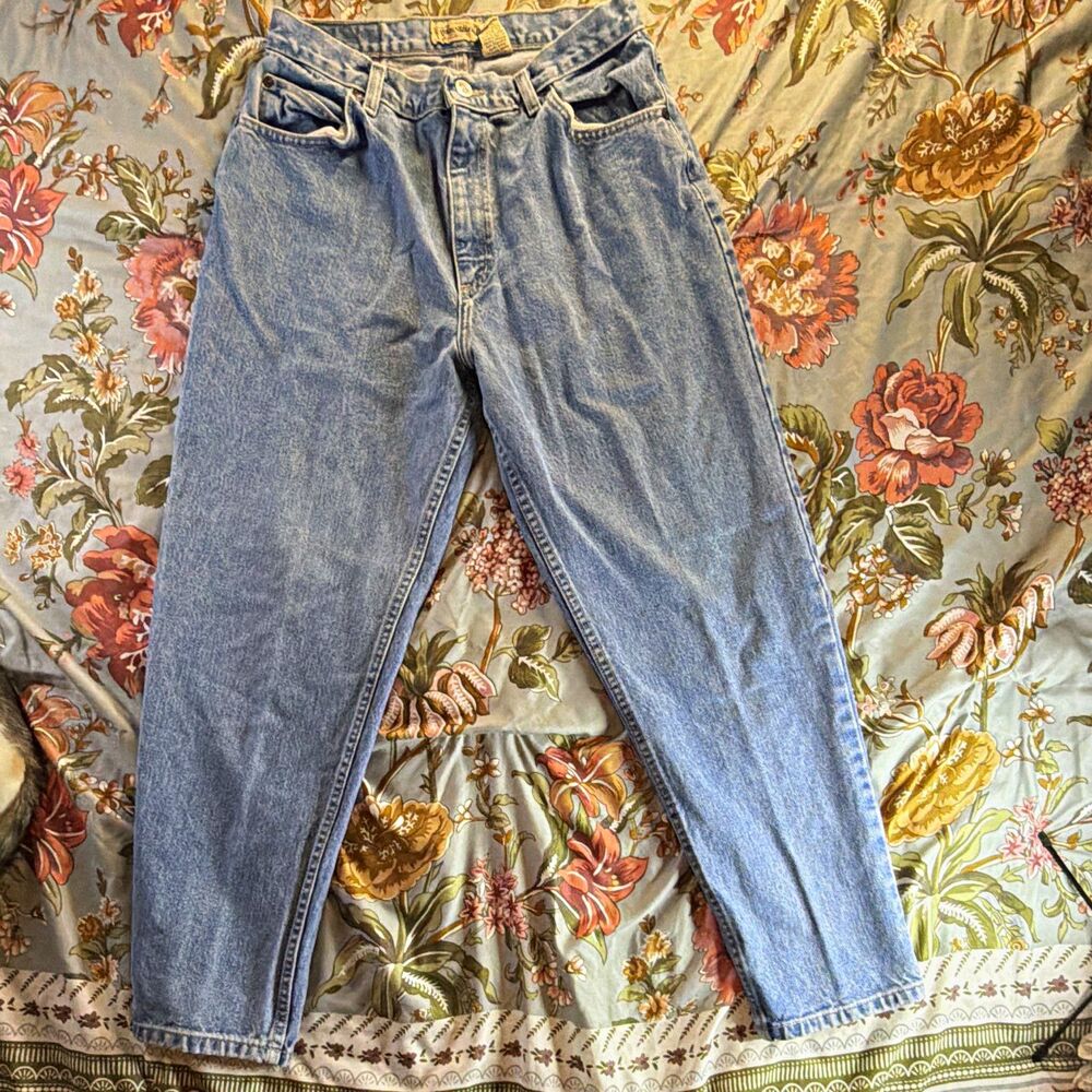 VTG St. John's Bay Women’s Light Wash Blue Denim Jeans 14 100% Cotton 5-Pocket